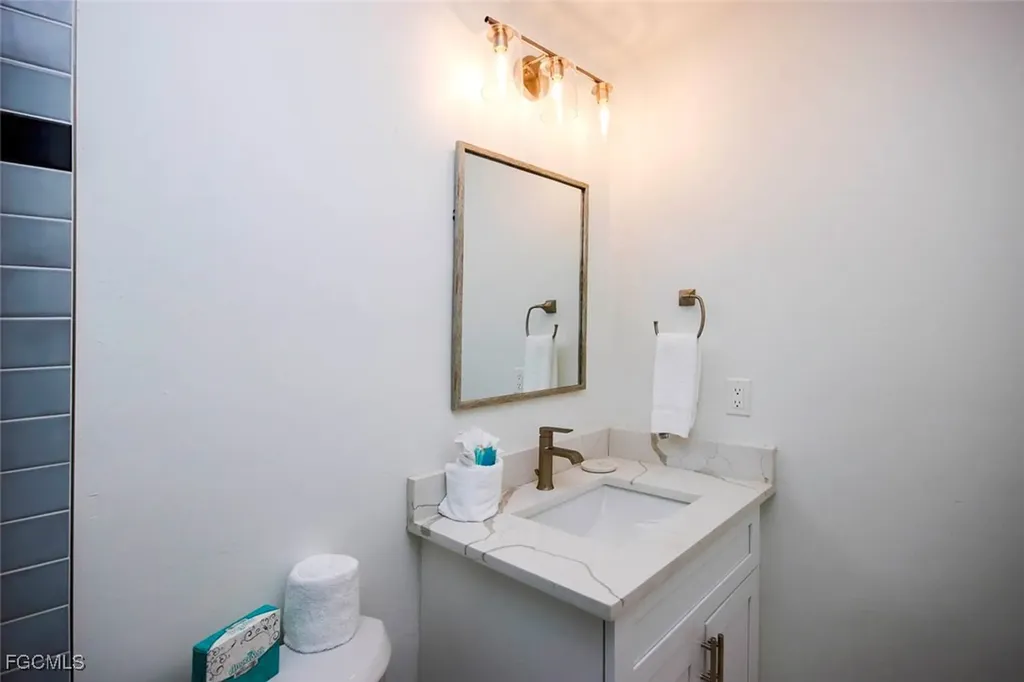 5117 Sea Bell Road Sanibel FL 33957