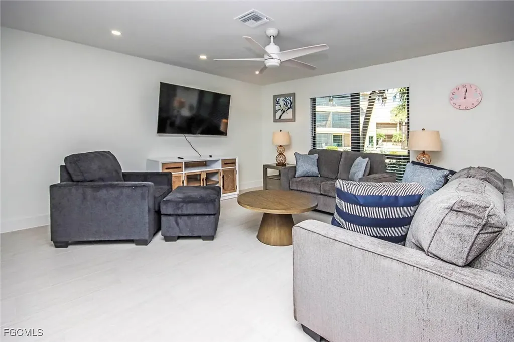 5117 Sea Bell Road Sanibel FL 33957