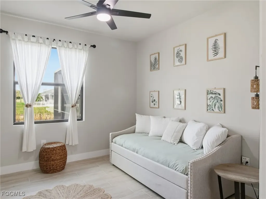 2233 SW 17th Place Cape Coral FL 33991