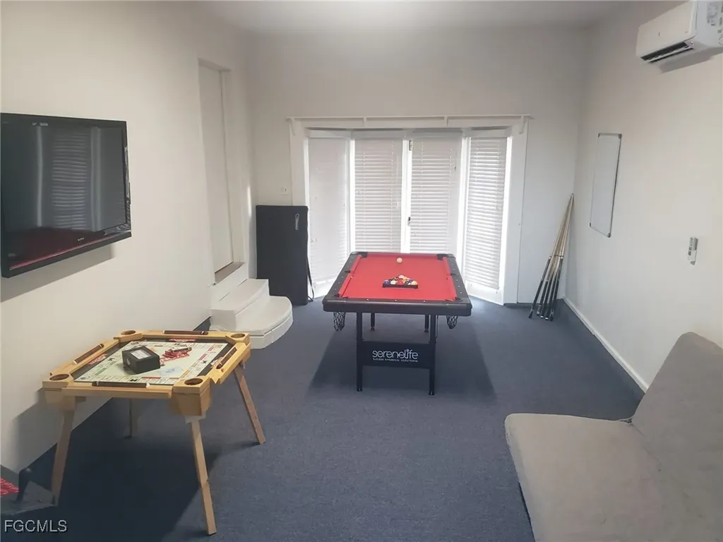 2111 Waylife Court Alva FL 33920