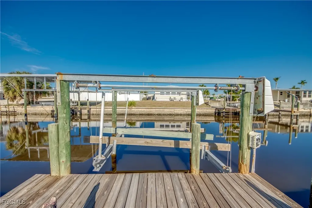 7316 Cobiac Drive St. James City FL 33956