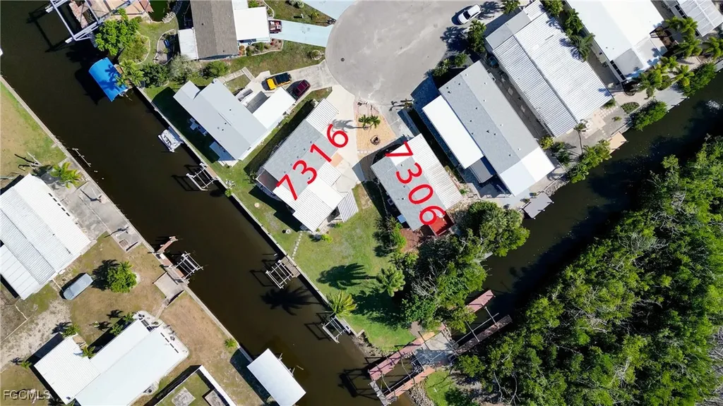 7316 Cobiac Drive St. James City FL 33956