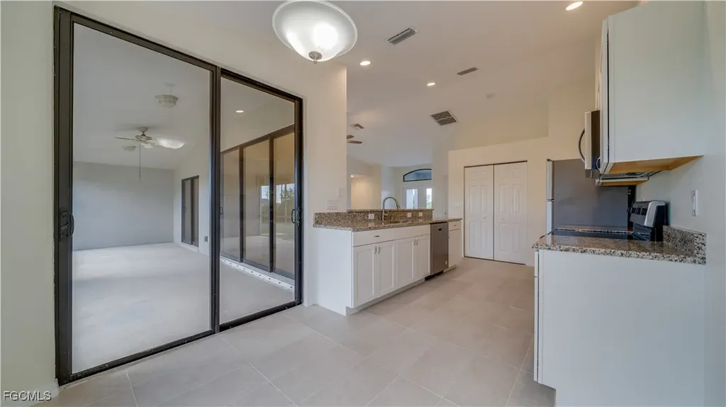 3006 NW 10th Terrace Cape Coral FL 33993