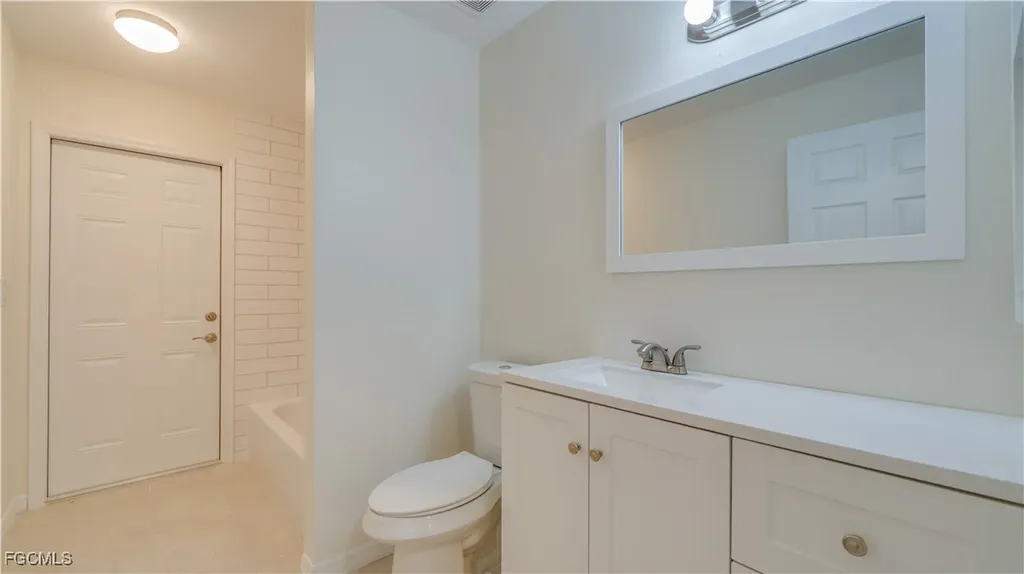 3006 NW 10th Terrace Cape Coral FL 33993