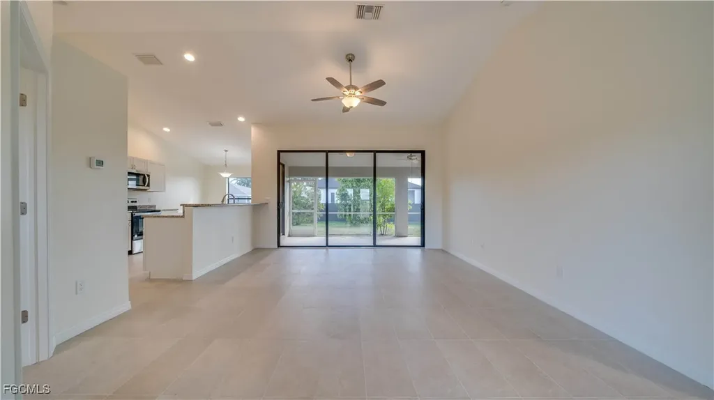 3006 NW 10th Terrace Cape Coral FL 33993