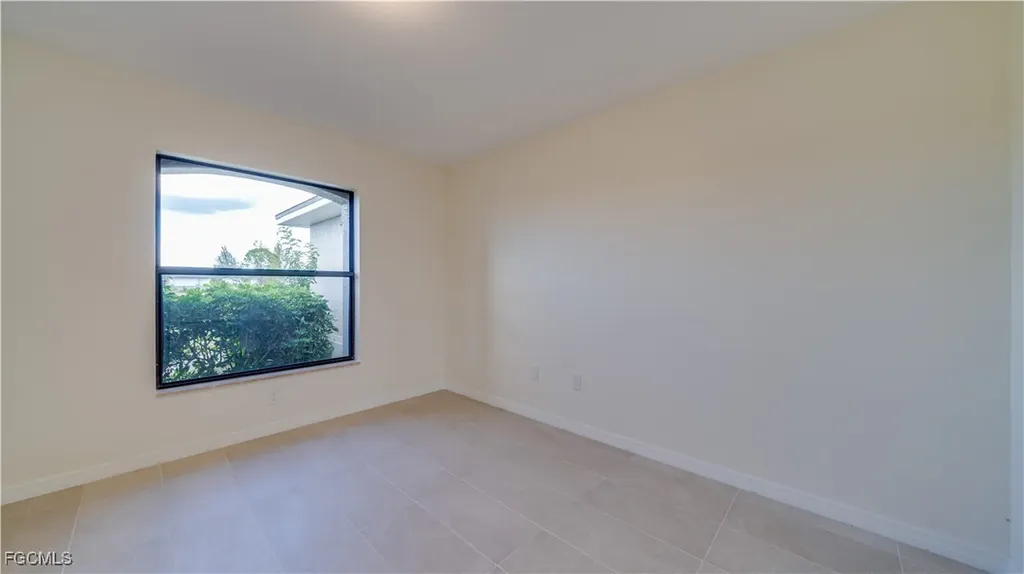 3006 NW 10th Terrace Cape Coral FL 33993