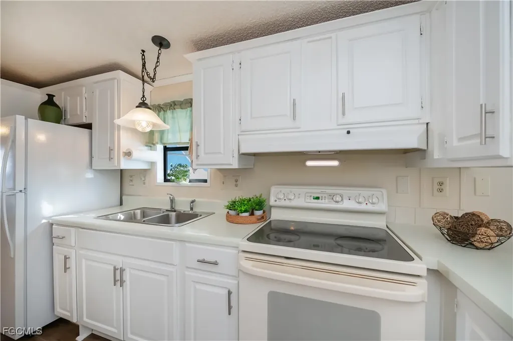 187 Ramble Drive North Fort Myers FL 33903