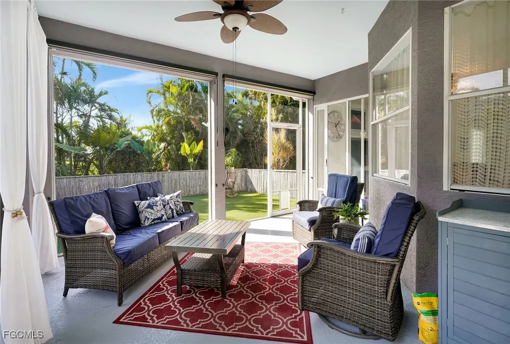 12600 Strathmore Loop Fort Myers FL 33912