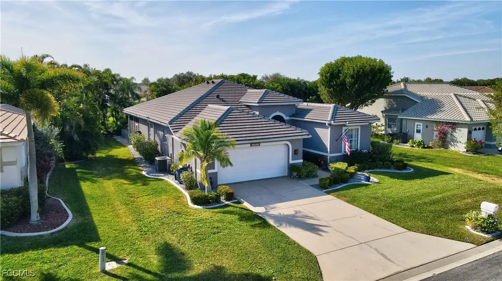 12600 Strathmore Loop Fort Myers FL 33912