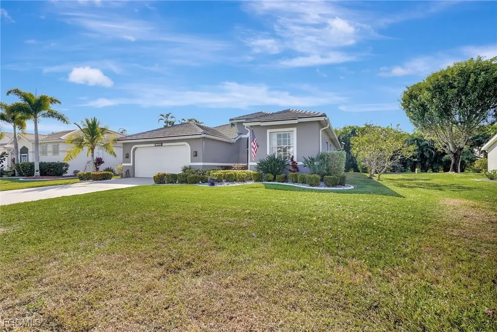 12600 Strathmore Loop Fort Myers FL 33912