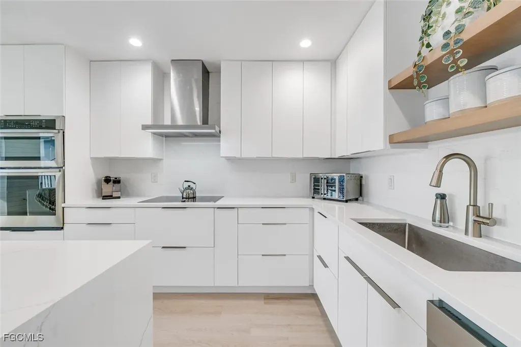 1341 Middle Gulf Drive Sanibel FL 33957