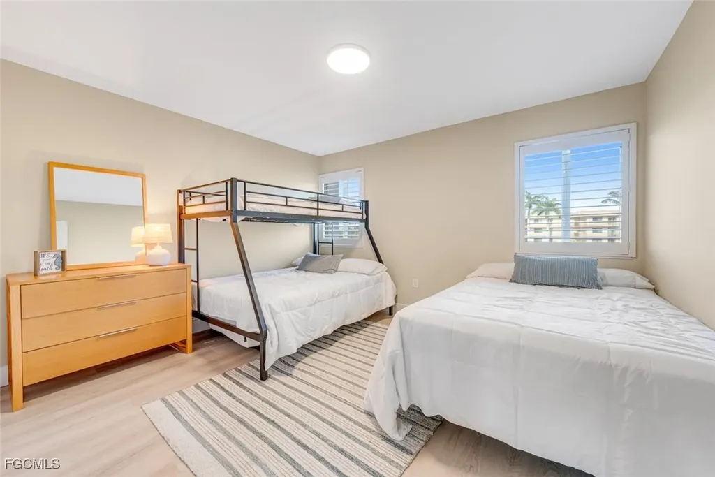 1341 Middle Gulf Drive Sanibel FL 33957