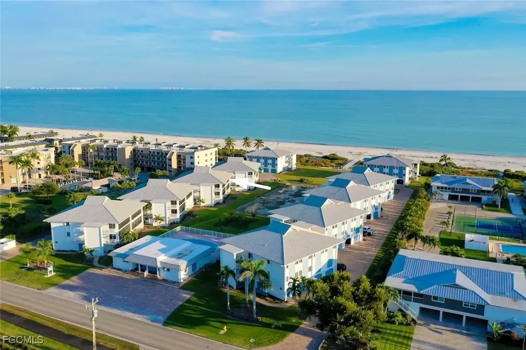 1341 Middle Gulf Drive Sanibel FL 33957