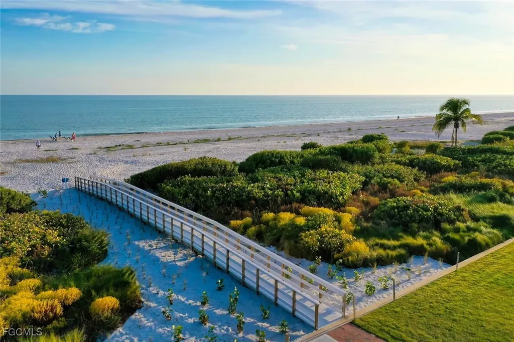 1341 Middle Gulf Drive Sanibel FL 33957