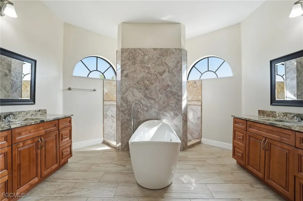 3816 NW 32nd Place Cape Coral FL 33993