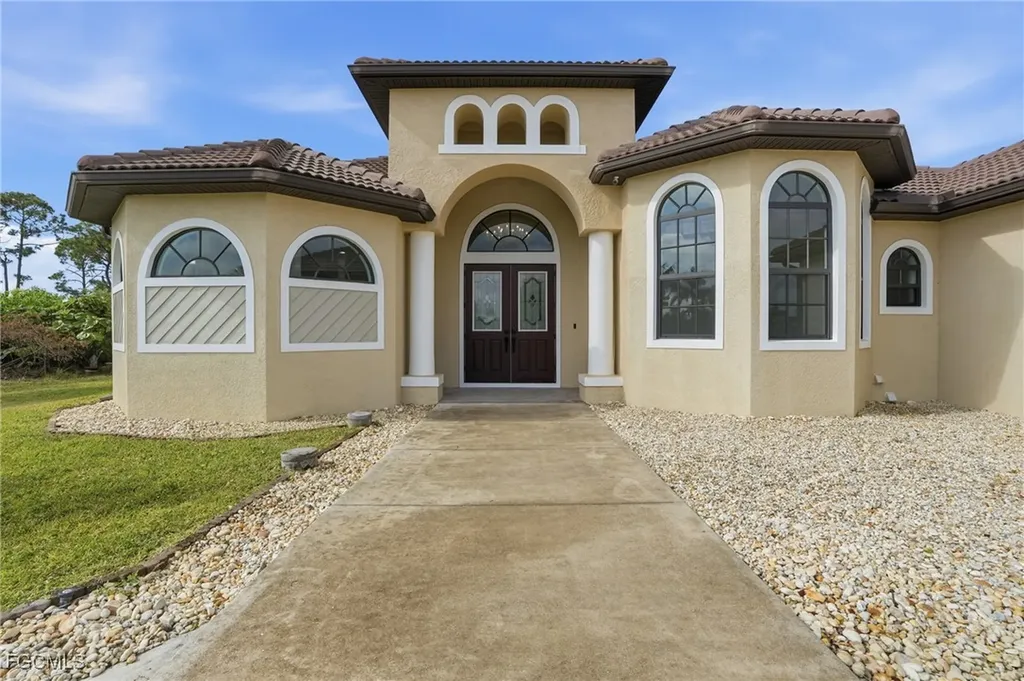 3816 NW 32nd Place Cape Coral FL 33993