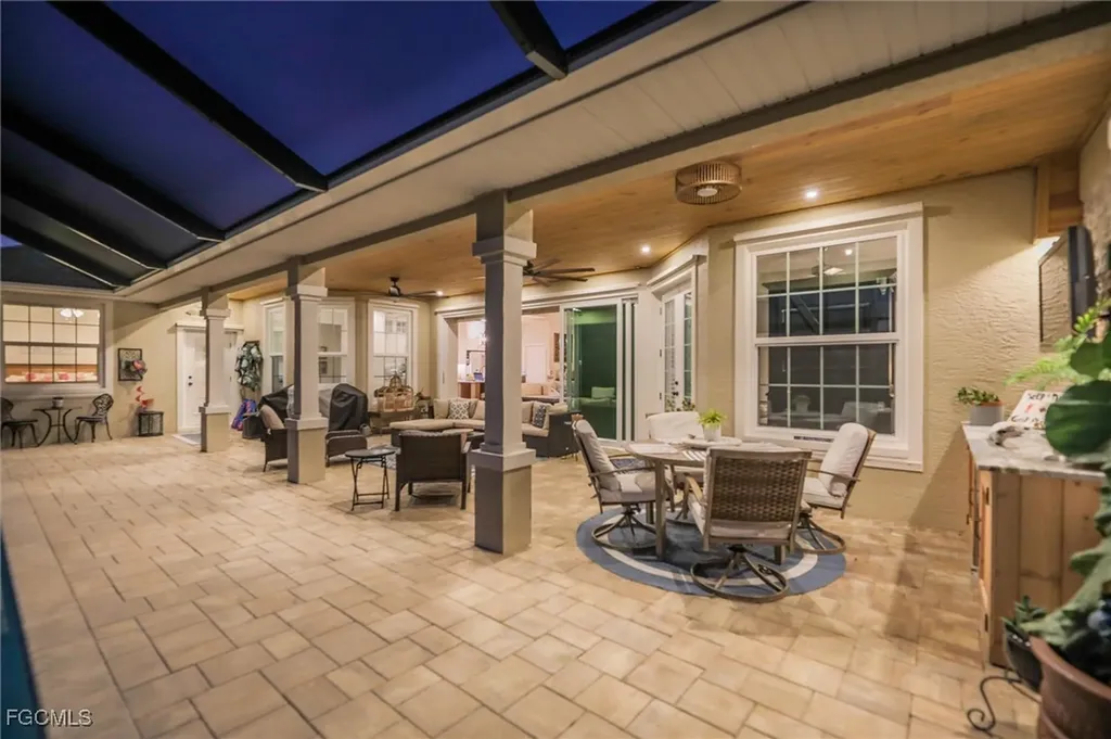 3912 SW 27th Court Cape Coral FL 33914