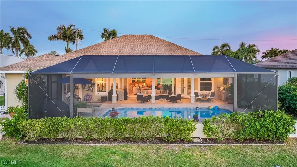 3912 SW 27th Court Cape Coral FL 33914