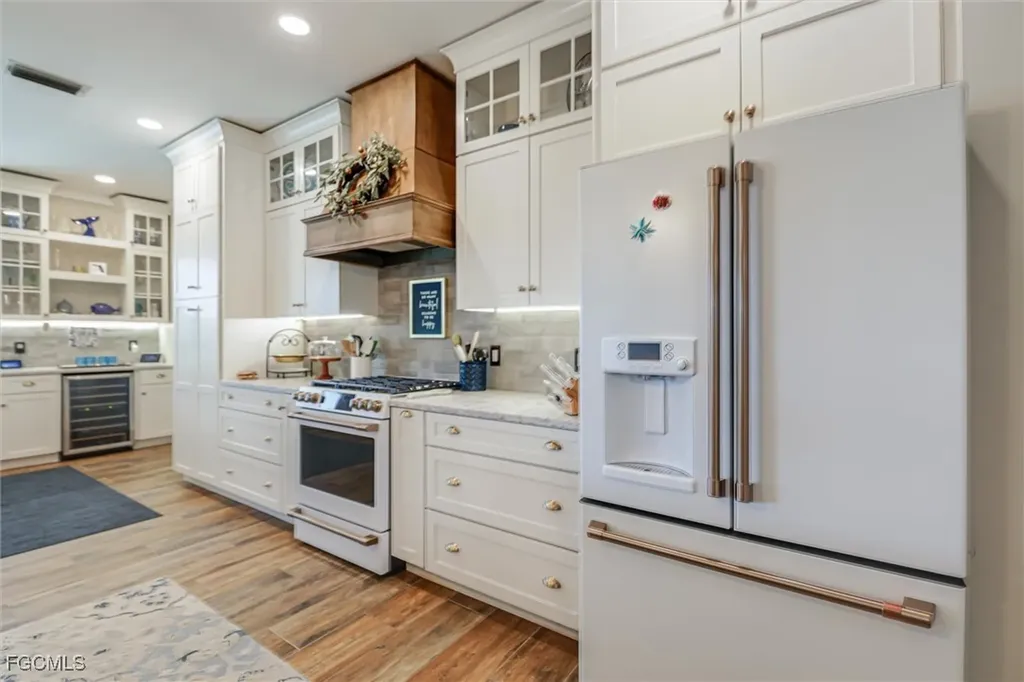 3912 SW 27th Court Cape Coral FL 33914