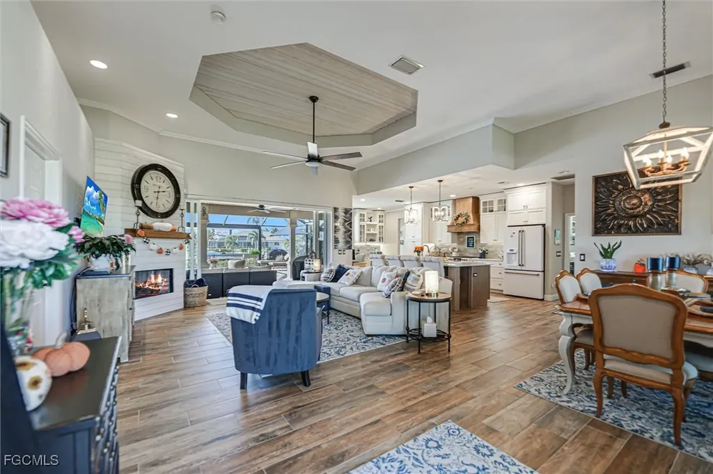 3912 SW 27th Court Cape Coral FL 33914