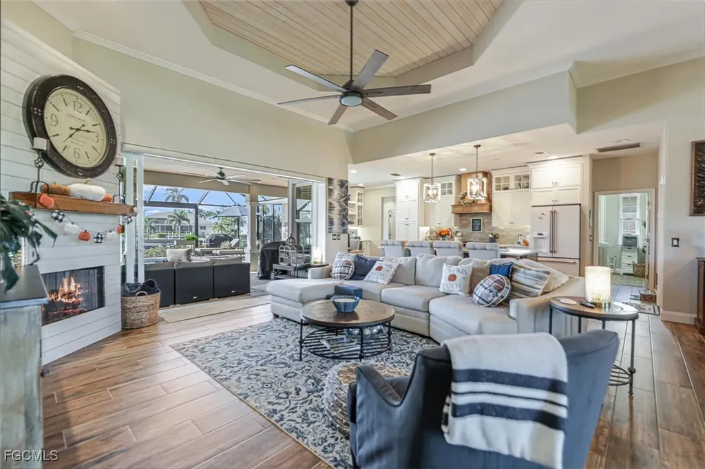 3912 SW 27th Court Cape Coral FL 33914