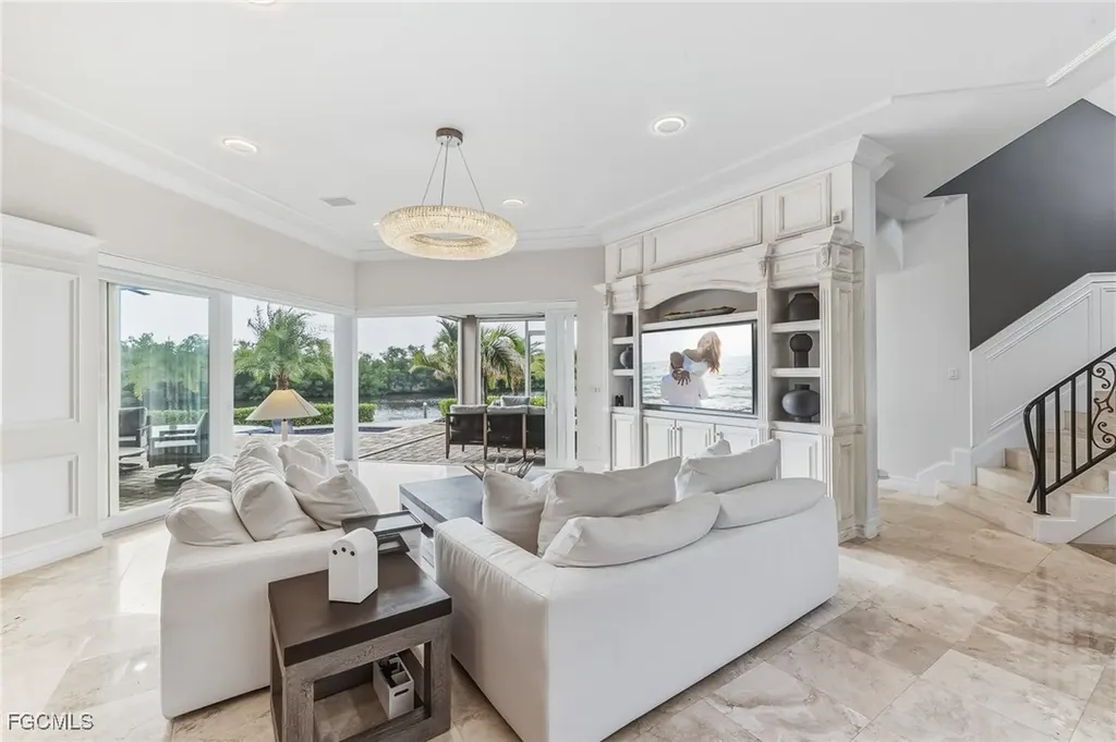 5764 Staysail Court Cape Coral FL 33914