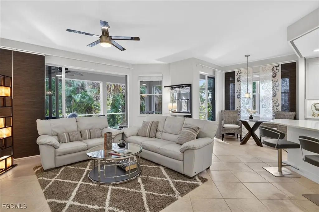 2001 Tarpon Bay Drive N Naples FL 34119