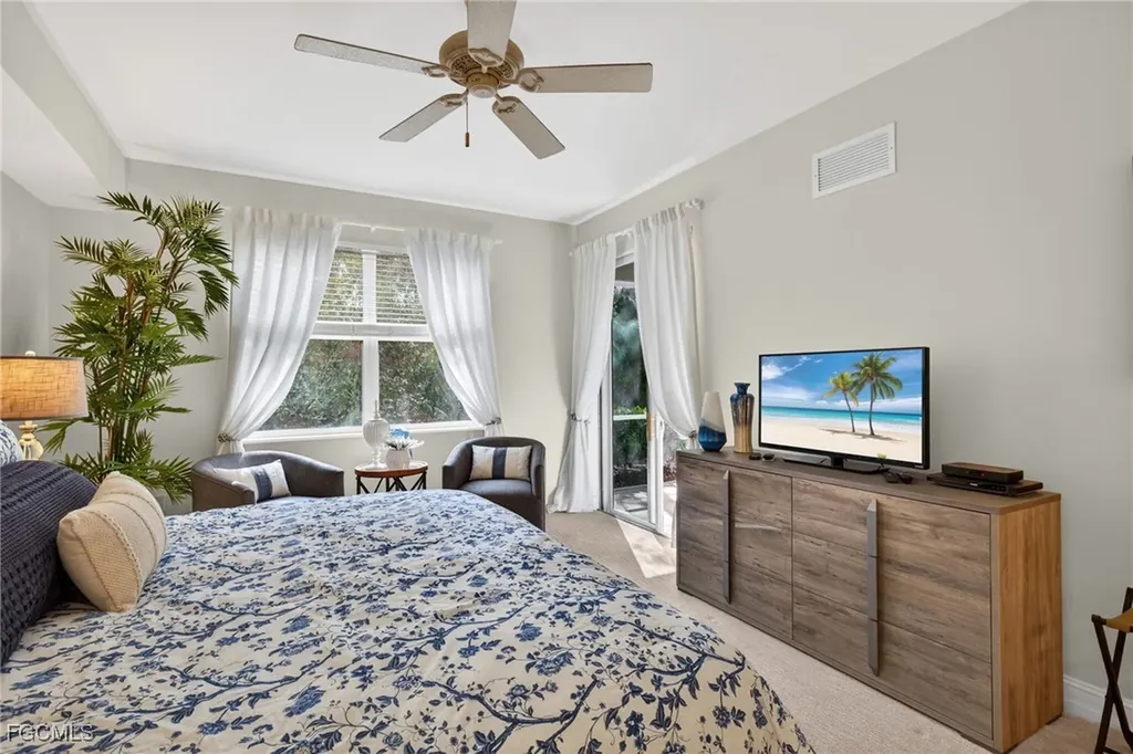 2001 Tarpon Bay Drive N Naples FL 34119