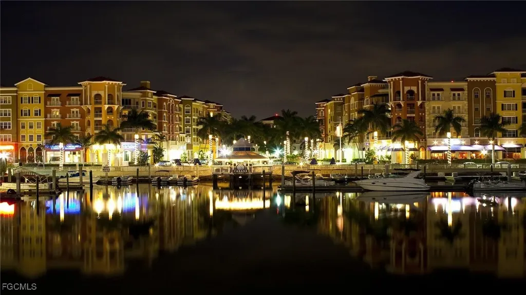 2001 Tarpon Bay Drive N Naples FL 34119