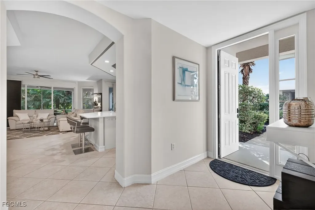2001 Tarpon Bay Drive N Naples FL 34119