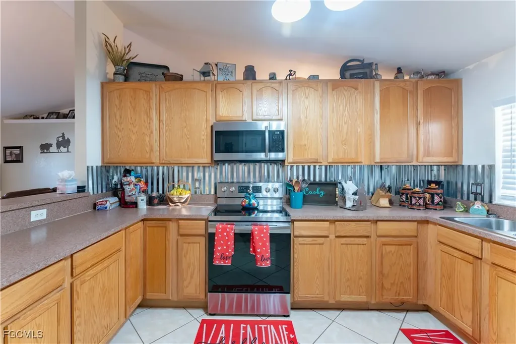 7049 Tide Circle Labelle FL 33935