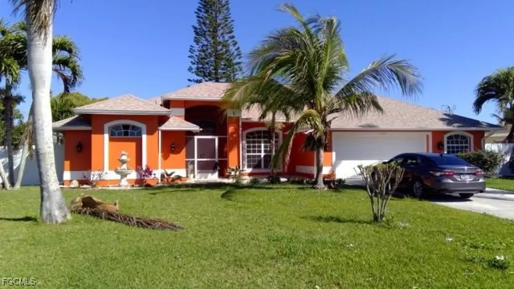 1203 SE 27th Street Cape Coral FL 33904