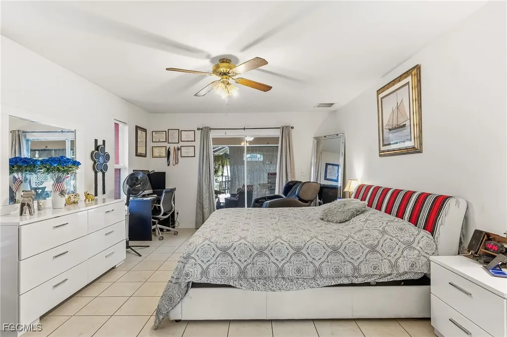 1203 SE 27th Street Cape Coral FL 33904