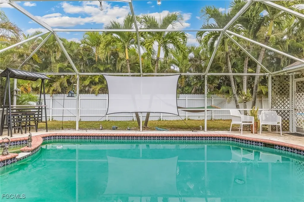 1203 SE 27th Street Cape Coral FL 33904