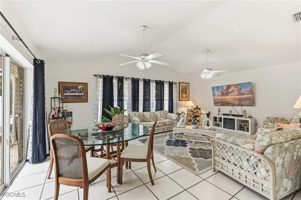 1203 SE 27th Street Cape Coral FL 33904