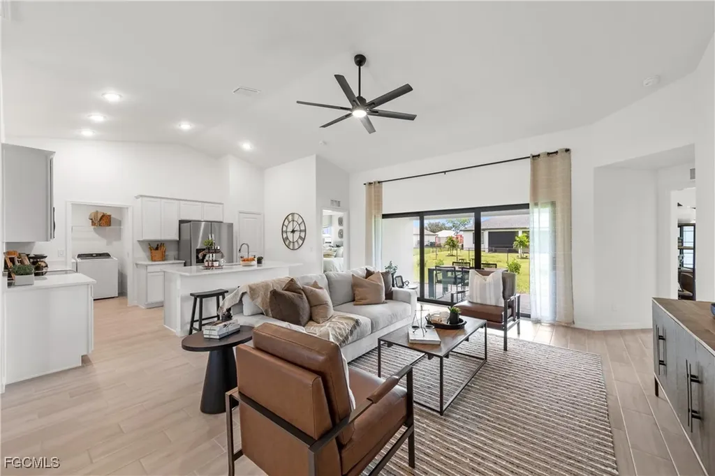 1422 NW 19th Terrace Cape Coral FL 33993