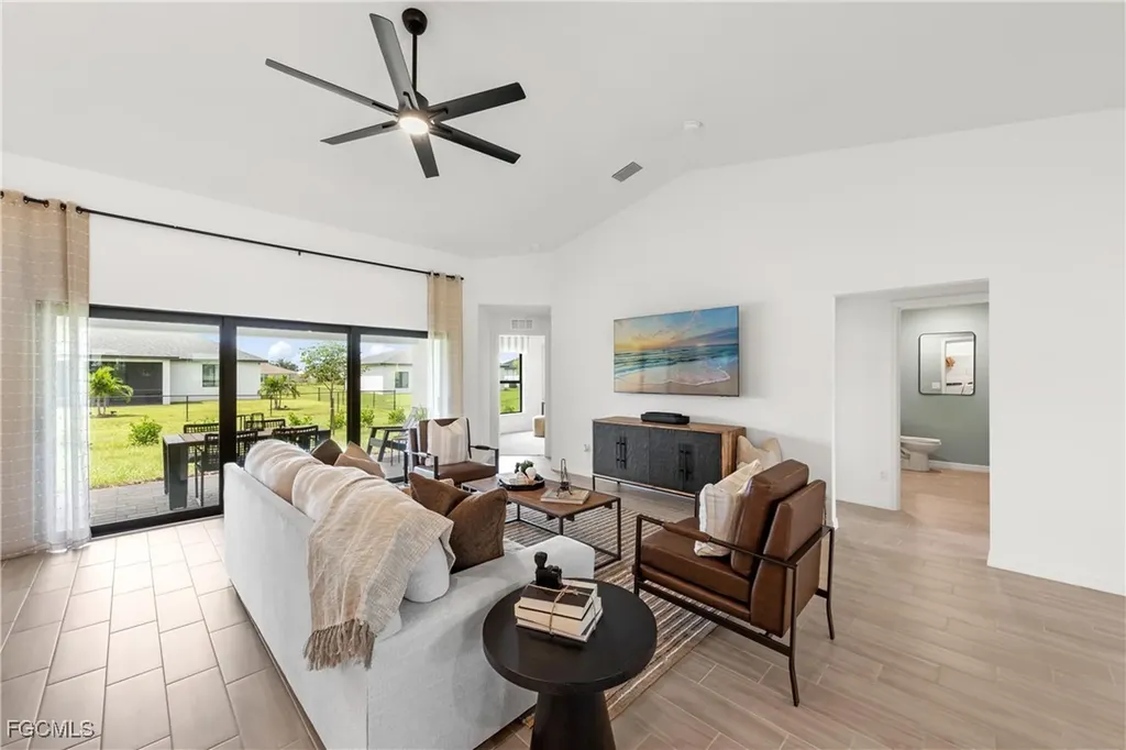 1422 NW 19th Terrace Cape Coral FL 33993