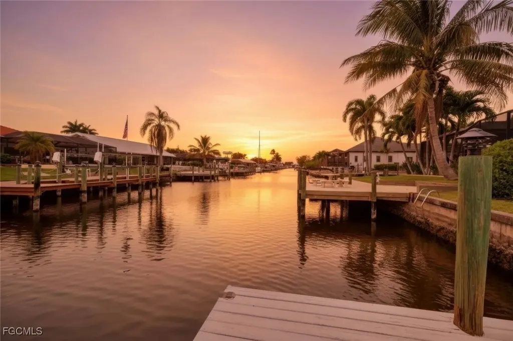 5346 SW 10th Avenue Cape Coral FL 33914