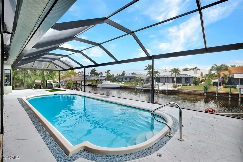 5346 SW 10th Avenue Cape Coral FL 33914