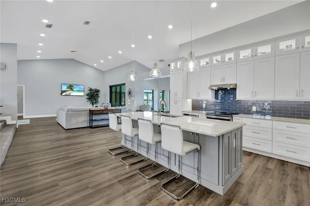 5346 SW 10th Avenue Cape Coral FL 33914