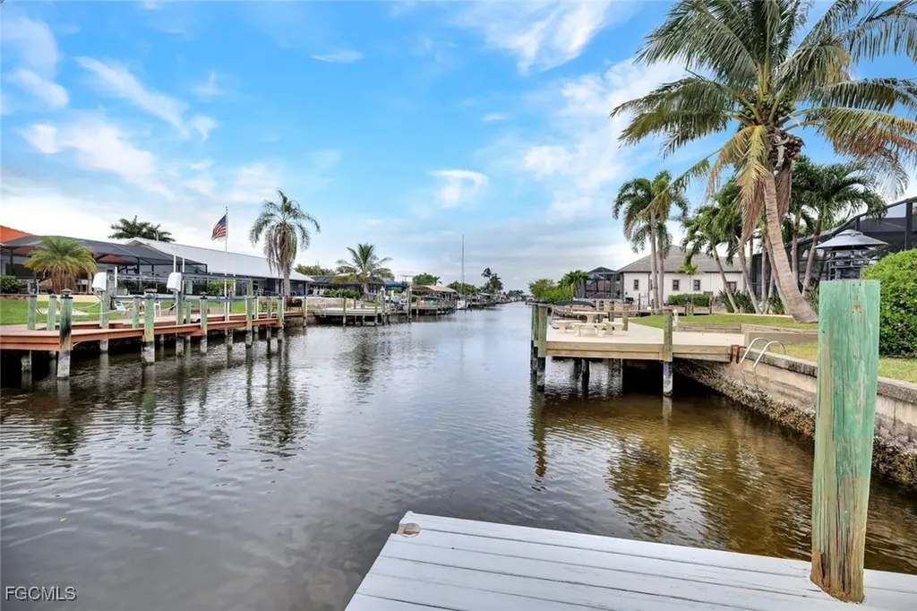 5346 SW 10th Avenue Cape Coral FL 33914