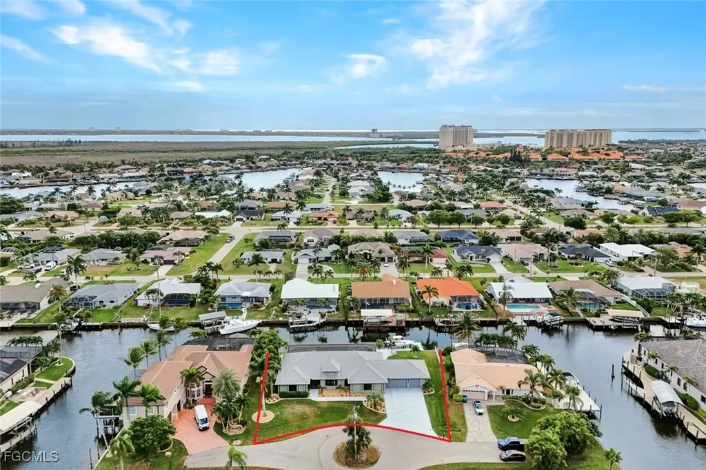 5346 SW 10th Avenue Cape Coral FL 33914