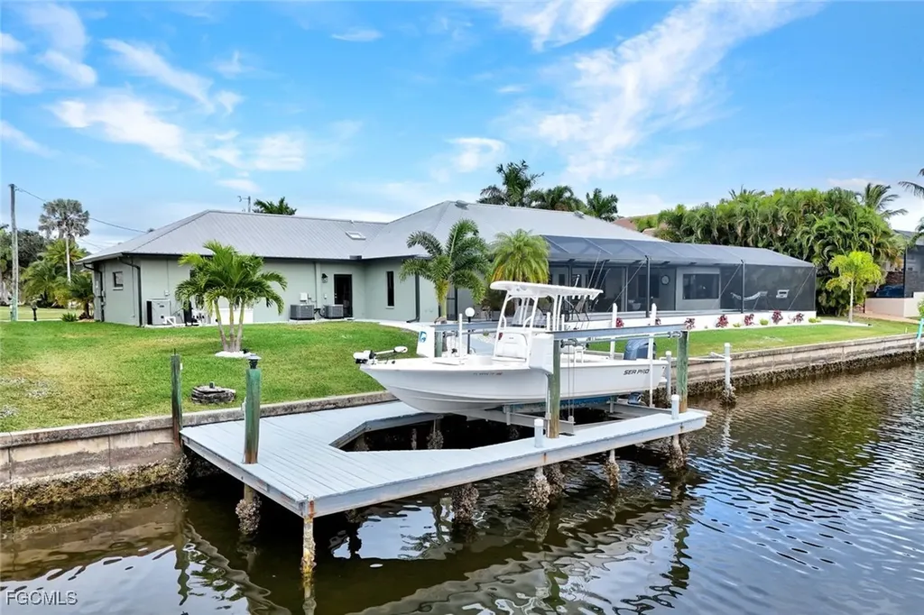 5346 SW 10th Avenue Cape Coral FL 33914