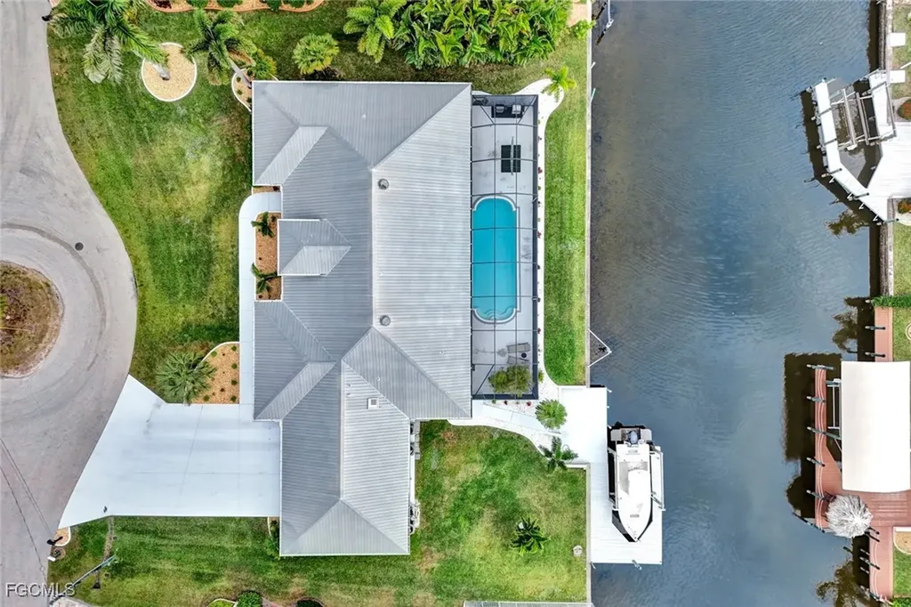 5346 SW 10th Avenue Cape Coral FL 33914