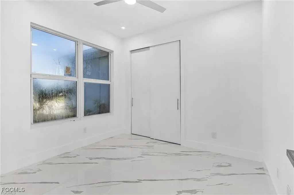 1715 NE 2nd Place Cape Coral FL 33909