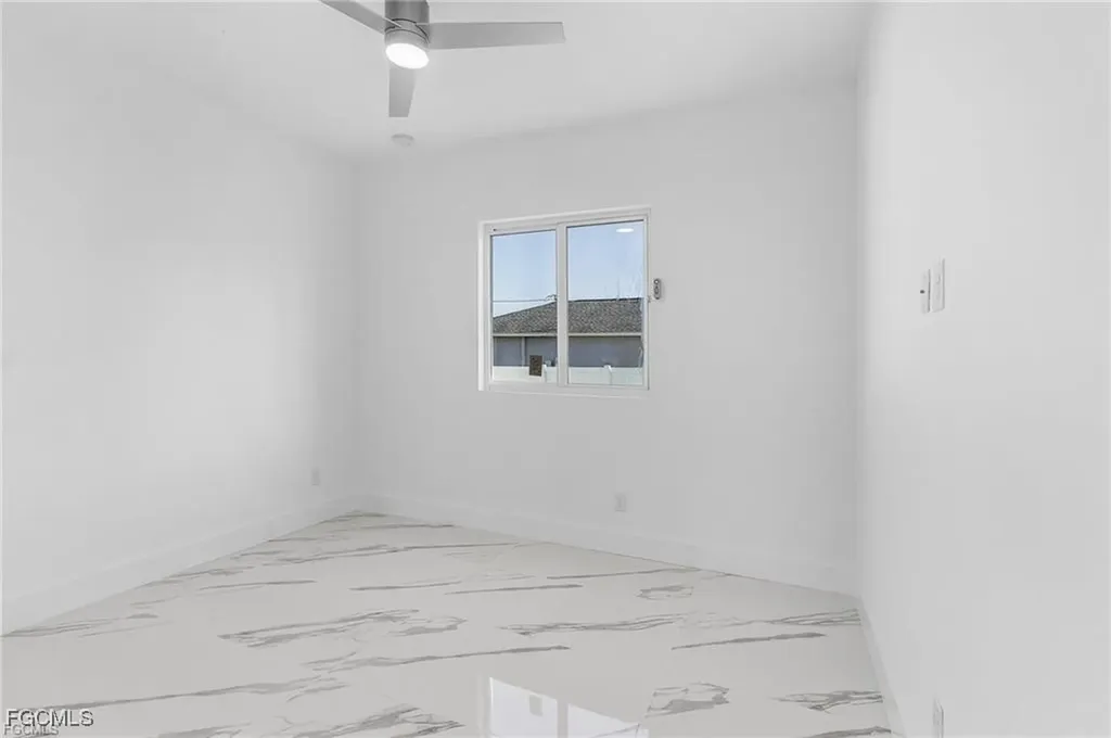 1715 NE 2nd Place Cape Coral FL 33909