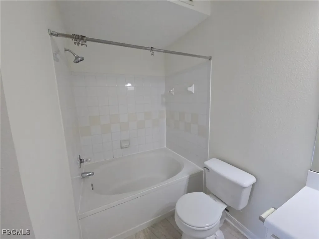 11500 Villa Grand Fort Myers FL 33913