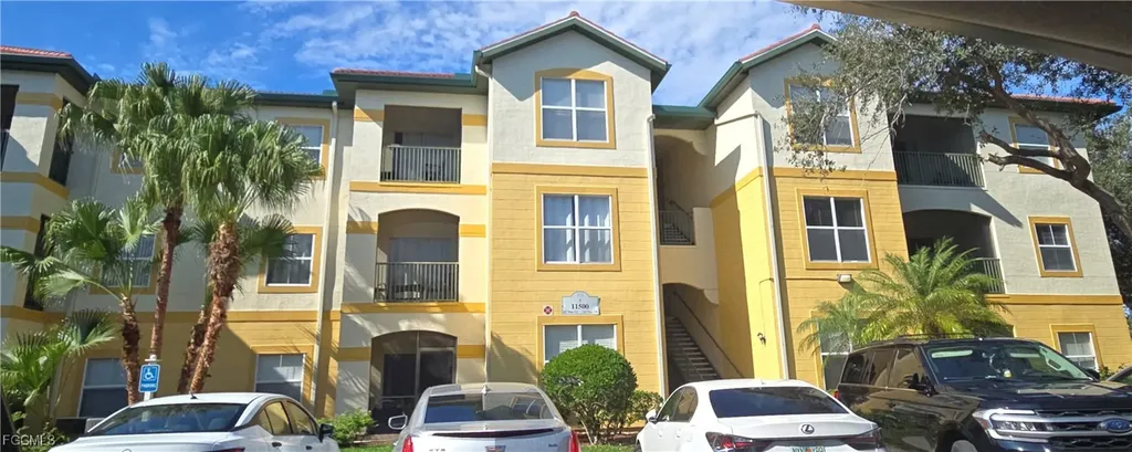11500 Villa Grand Fort Myers FL 33913