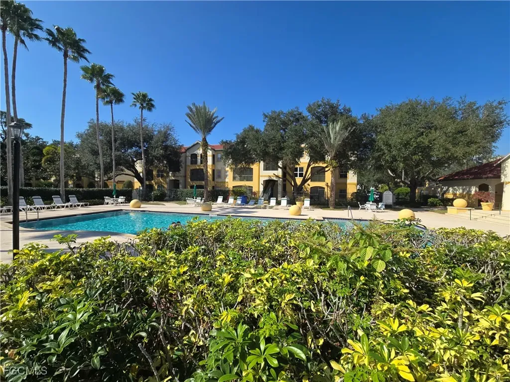 11500 Villa Grand Fort Myers FL 33913