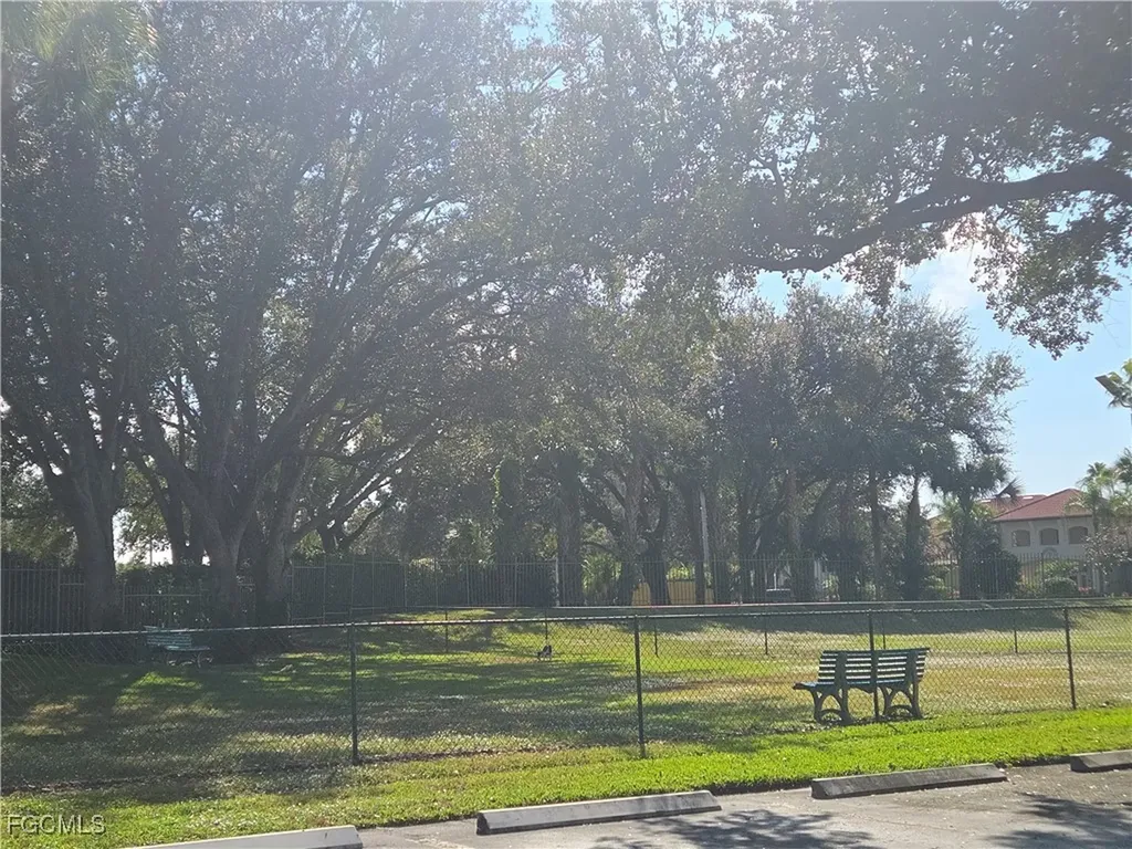 11500 Villa Grand Fort Myers FL 33913